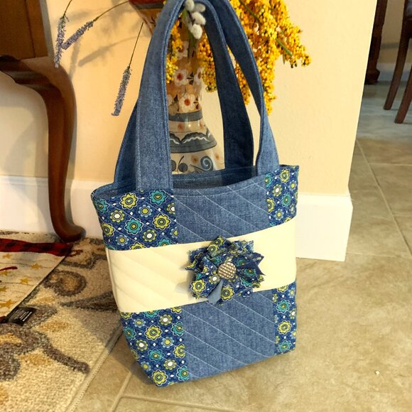 Handmade Denim and Cotton Quilted Purse with Zip Closure and Shabby Chic Flower - Picture 9 of 10